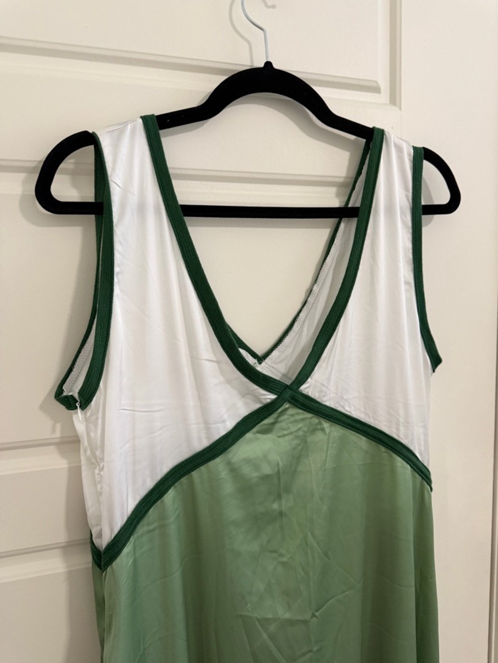 Green and White Sleeveless Maxi Dress - Picture 5 of 6